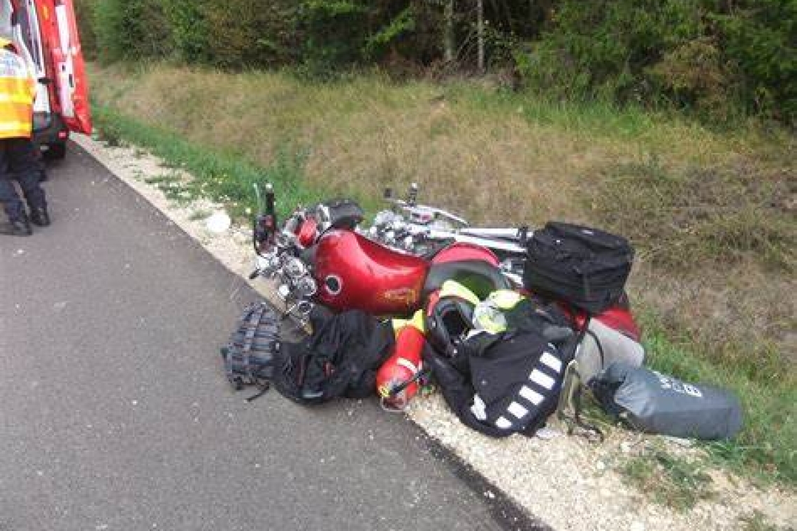 OMONDO FAITS DIVERS - Fillette fauchée à Vallauris: le contrôle judiciaire du motard examiné à Aix le 10 septembre